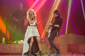 Carrie Underwood fans liven up Scotiabank Place